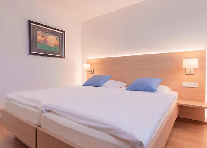 Gaestehaus Hirsch Отель Ремзек--Паттонвиле